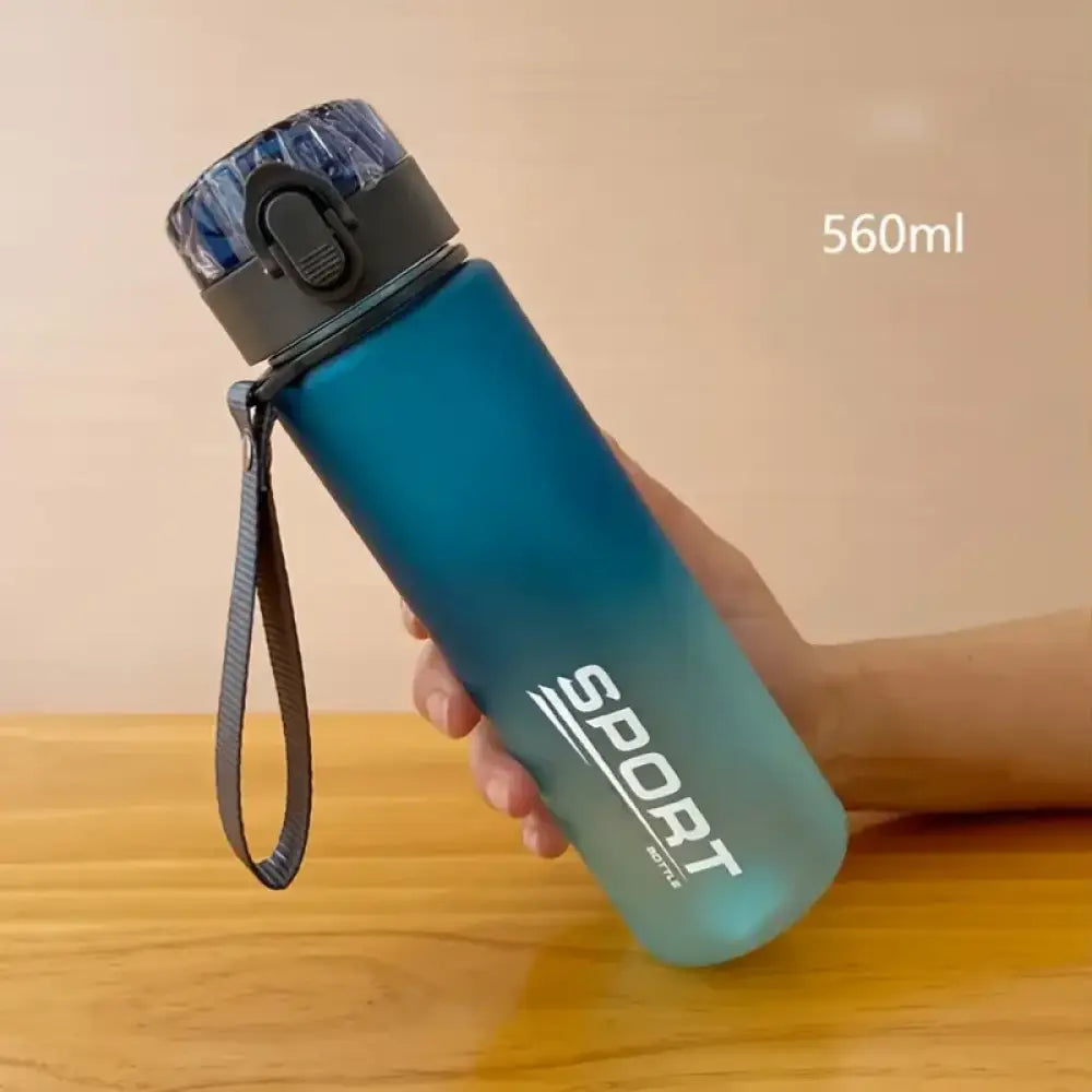 Garrafa Esportiva Portátil – Alta Qualidade e Sem Vazamento Blue Sport / 560ml