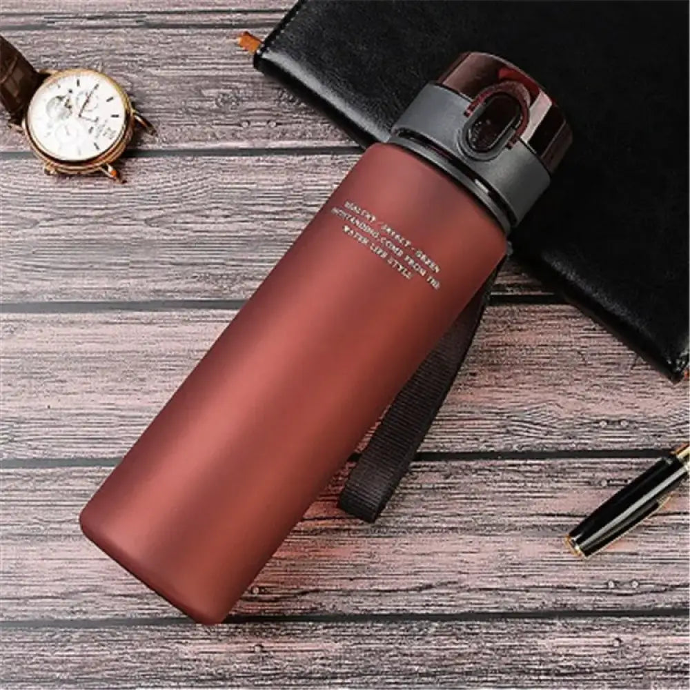 Garrafa Esportiva Portátil – Alta Qualidade e Sem Vazamento Red / 560ml